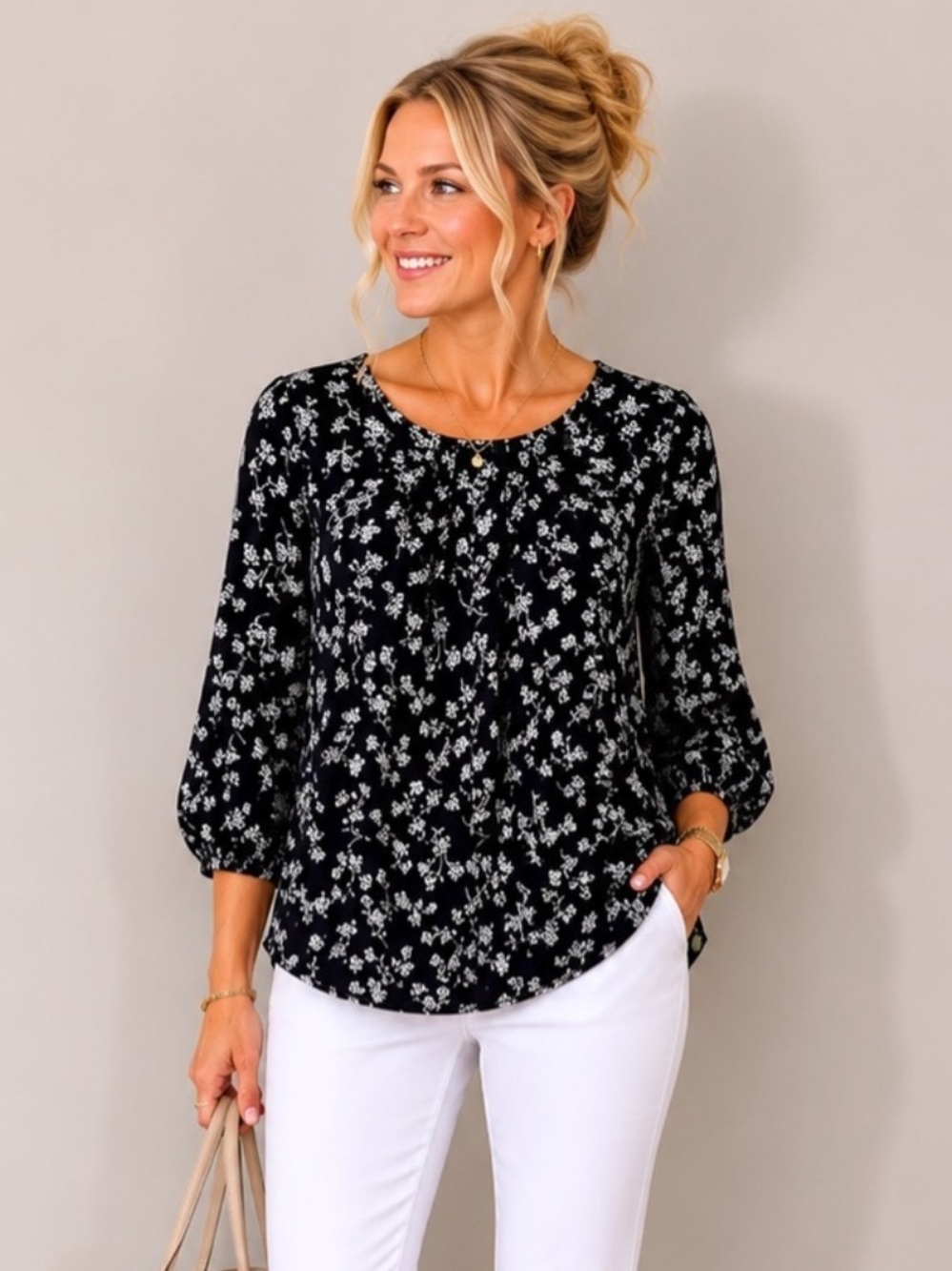 NWT 41 Hawthorn Chic Black & White Floral Print Pleat Detail Blouse Size Small